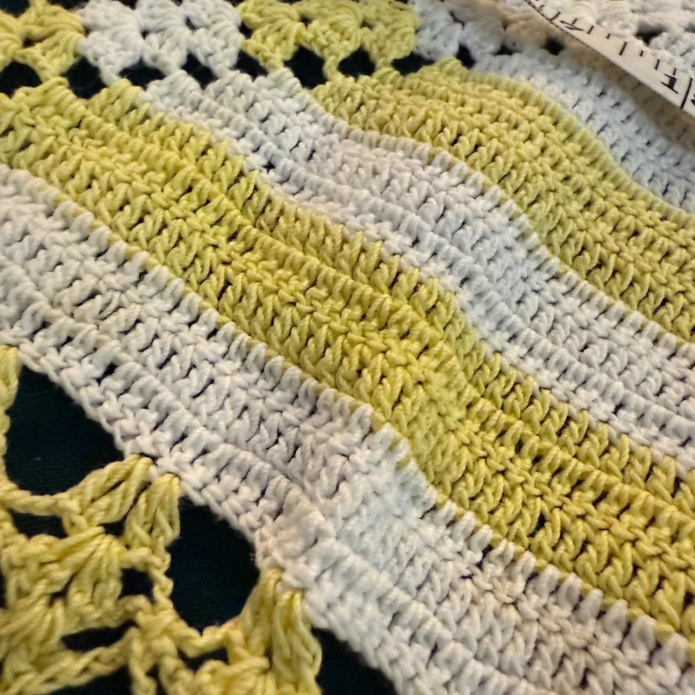 Handmade Crochet Table Runner Doily Yellow White‎ Lace Trim Vintage